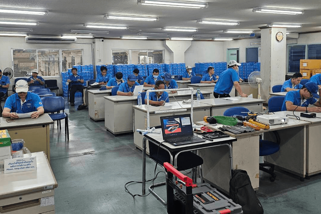 อบรมปั้นจั่นเคลื่อนที่ (หลักสูตร 4 ผู้ 24 ชม. 4 วัน)