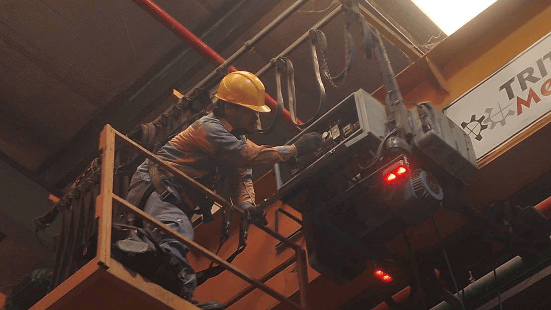 หลักสูตรช่างซ่อมรอกไฟฟ้าและปั้นจั่นเหนือศีรษะ หลักสูตร 1 วัน